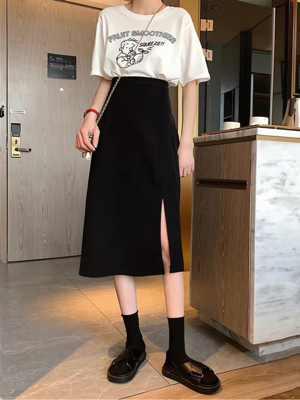 Women's Black Elastic-Waist Maxi Skirt